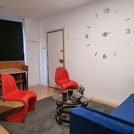 Habitacion Privada En El Centro De Madrid Bagian luar foto