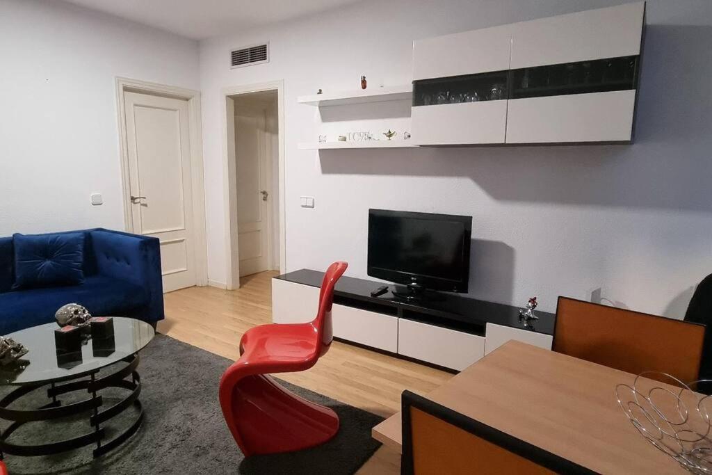 Habitacion Privada En El Centro De Madrid Bagian luar foto